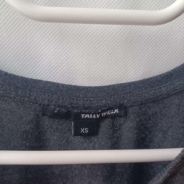Śliczna koszulka podkoszulek szary Tally Weijl XS 34 164cm biały napis