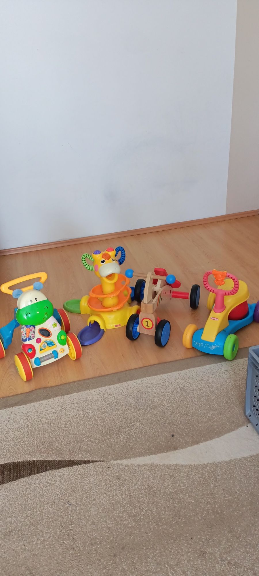 Jeździk ,rowerek drewniany,żyrafa, skoczek krzesełko