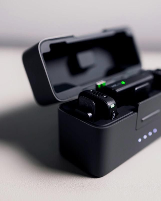 Продам бездротову систему мікрофонів DJI Mic