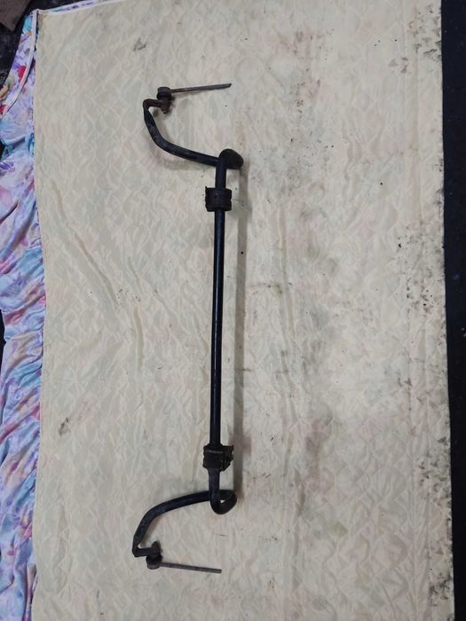 Балка передня ричаг стабілізатор Рено Трафік Опель Віваро оригінал