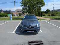 Машина Renault megane