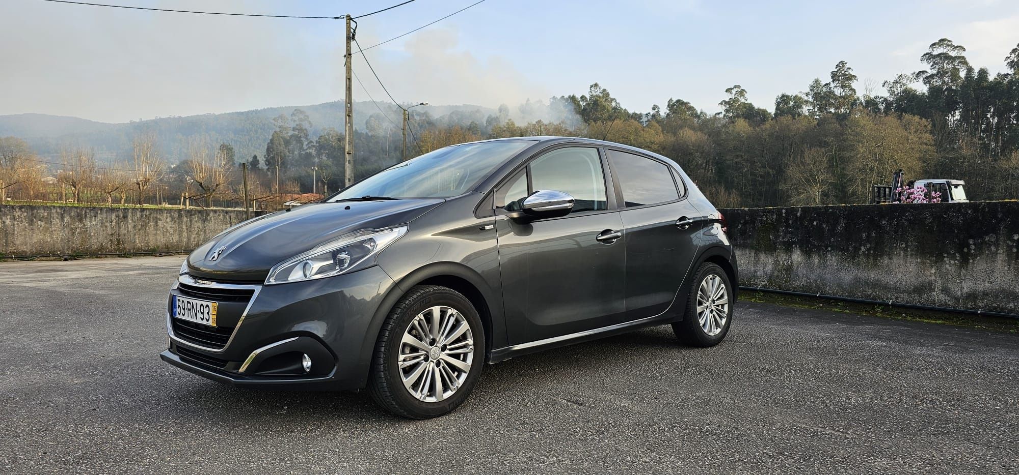 Peugeot 208 1.2 Pure Tech Style 65 000Km