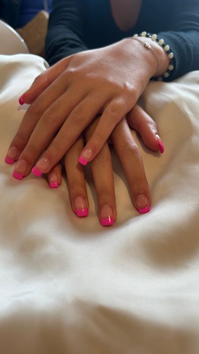 Unhas gel e verniz gel /domicilio