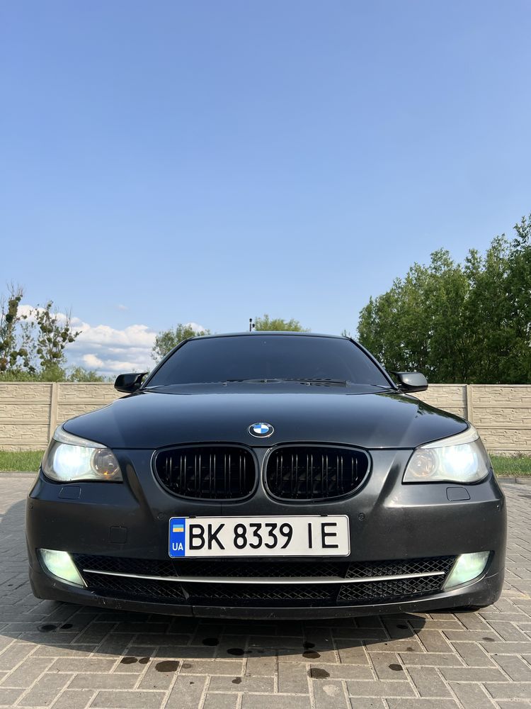 Продам БМВ Е60 525d m57 2005р