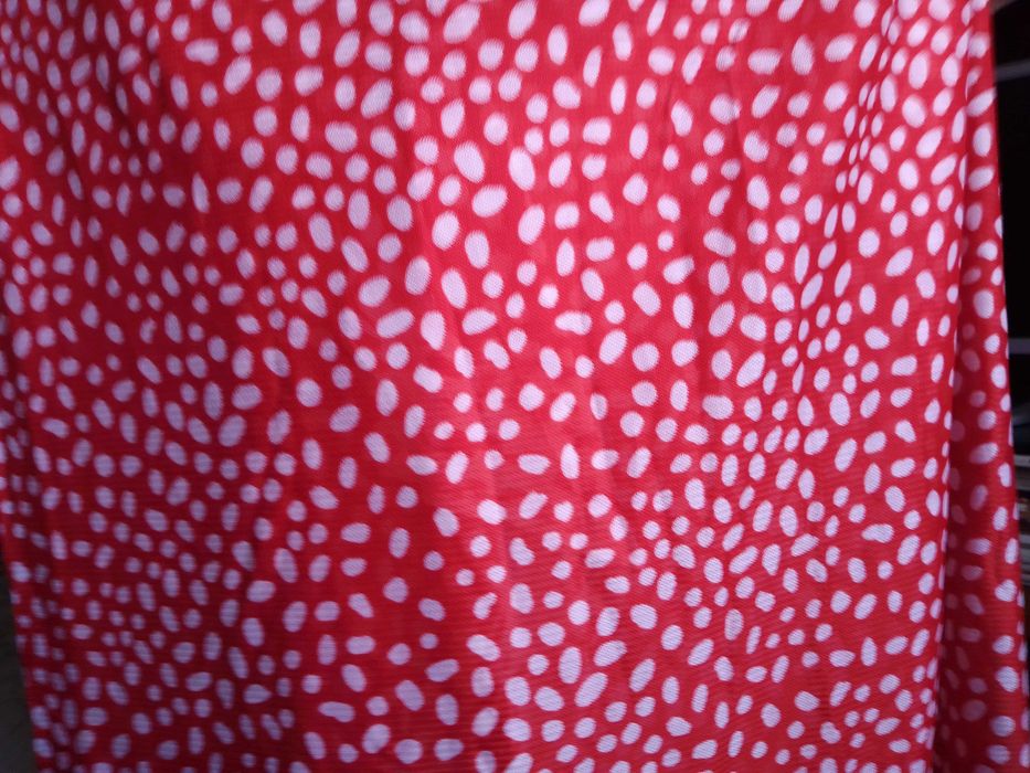 Ткани различные   .Есть  пальтовые,,портьерные.велюровые .