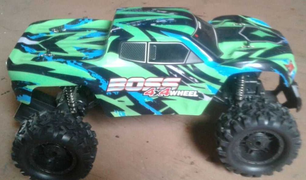 Машинка на радиоуправлении БЕЗ пульта