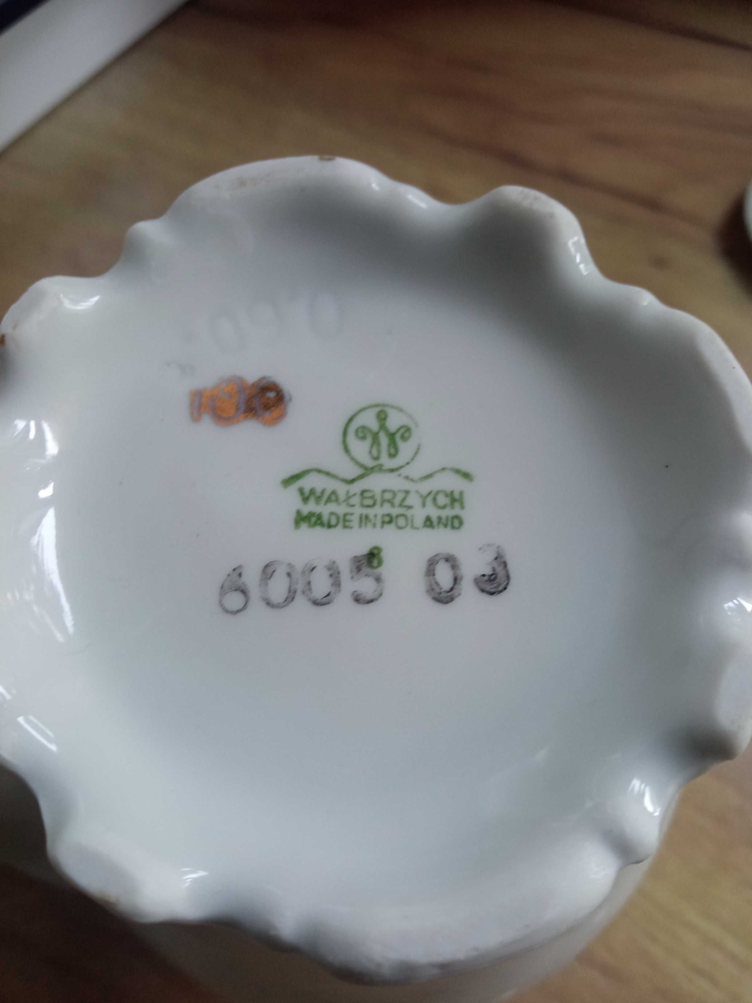 Sprzedam porcelanę w stylu PRL
