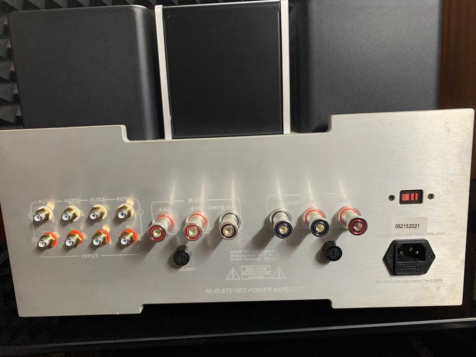 Підсилювач YAQIN MS650B на 845 лампах з апгрейдом (див. опис).