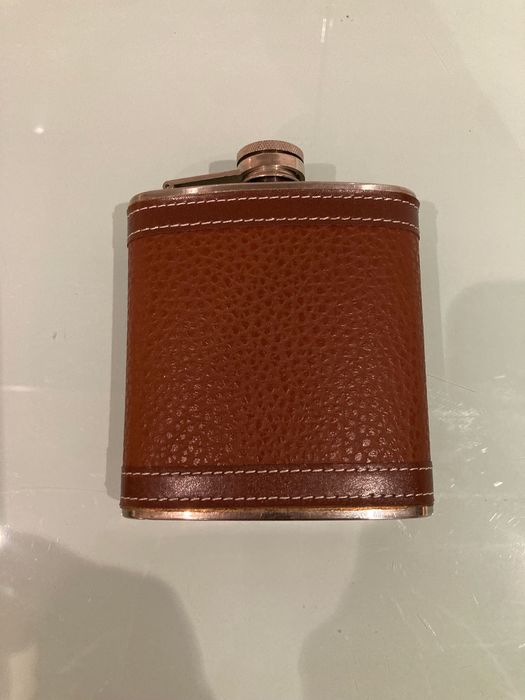 Cantil de Bolso Pele