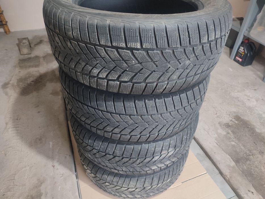 Продам Шины GOODYEAR/255/55/R19/
