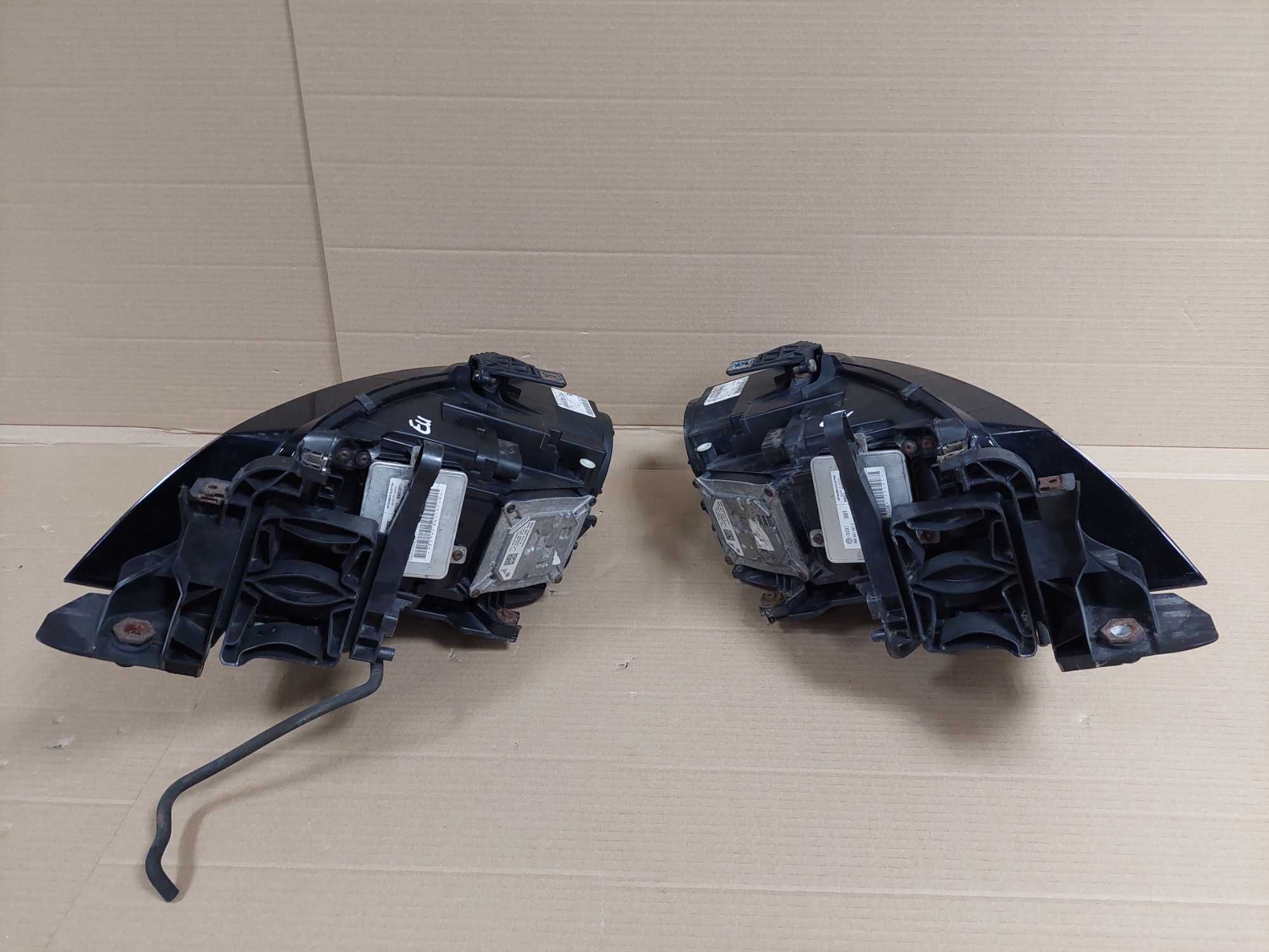 Audi A4 B8 08-12r lampa przód Bi Xenon prawa + lewa EU KPL BDB