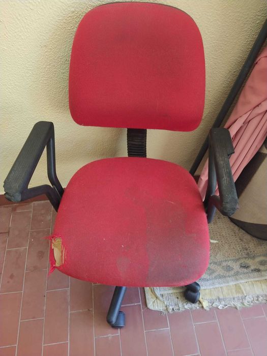 cadeira escritorio ou sala para remodelar