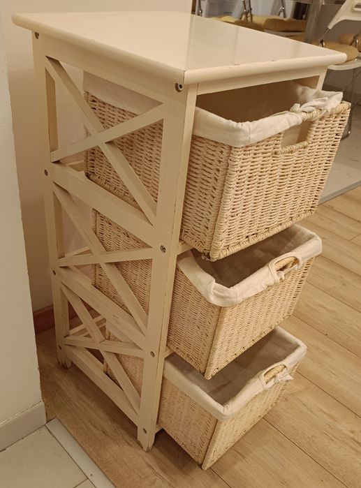 Szafka drewniana wiklinowa z szufladami Biała