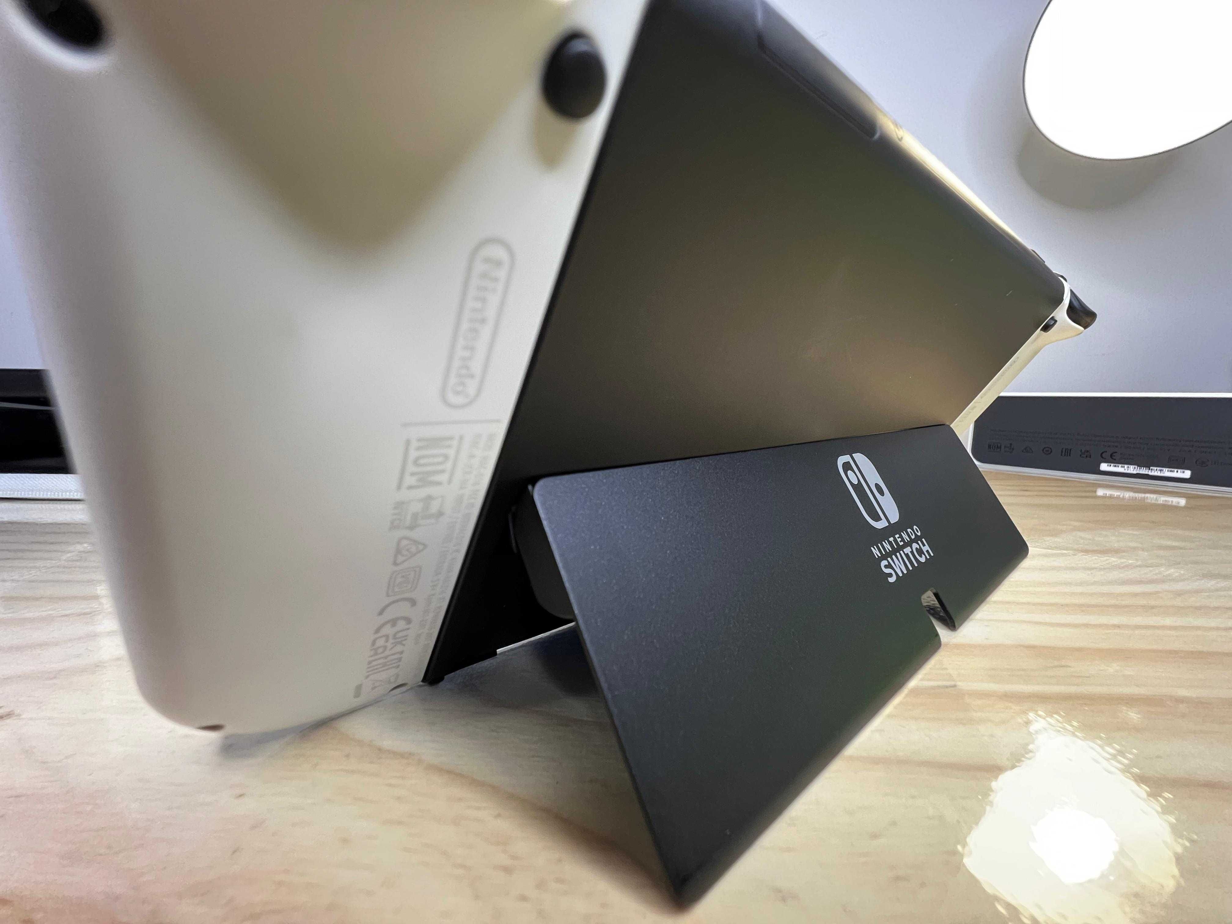 Nintendo Switch OLED (Branca) c/ Fatura, Garantia e Extras!