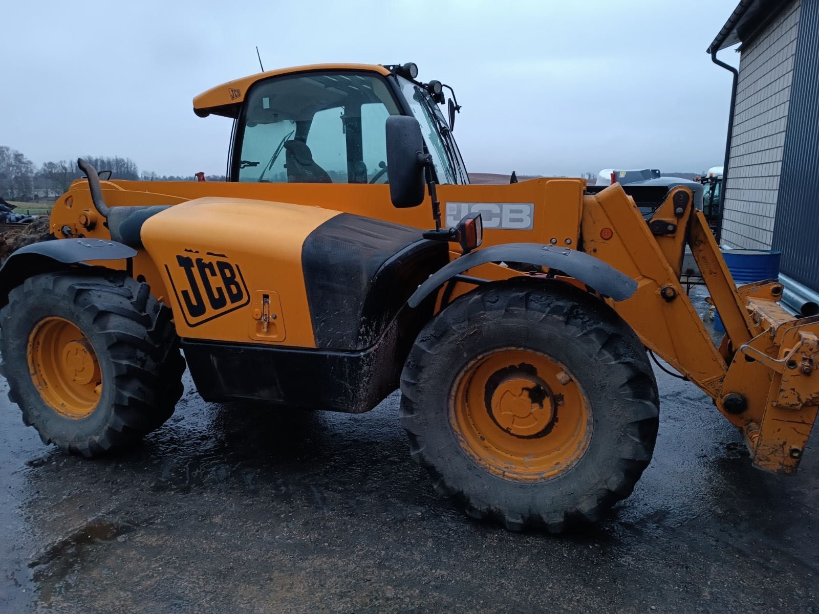 Ladowarka teleskopowa jcb 541-70 rok 2007