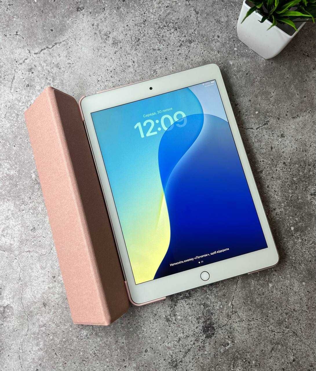 Планшет ipad 7 32gb +чохол + стилус