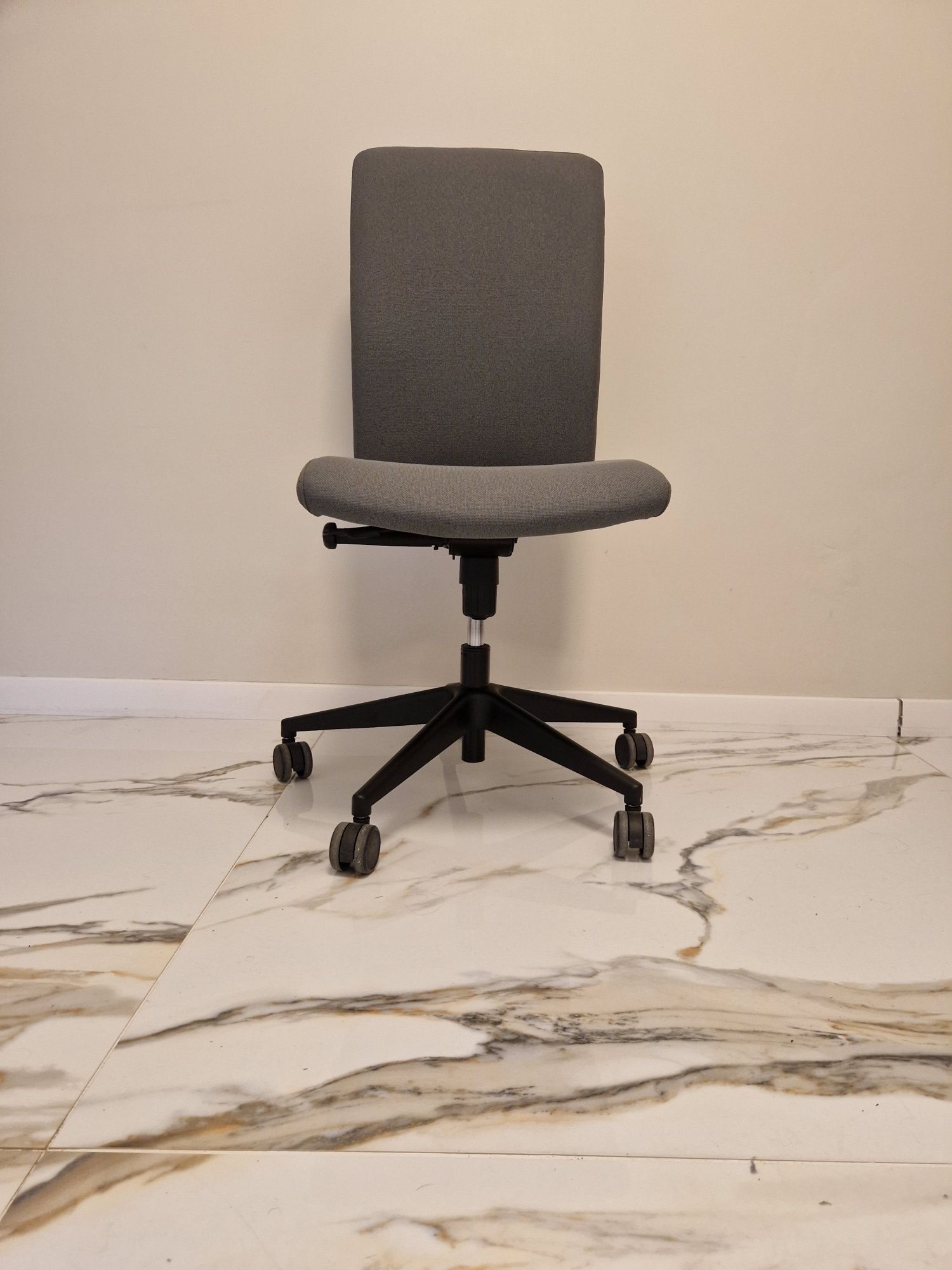 Fotel biurowy - Stan idealny