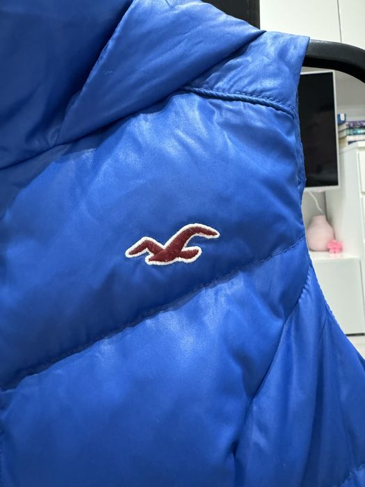 Bezrękawnik marki Hollister