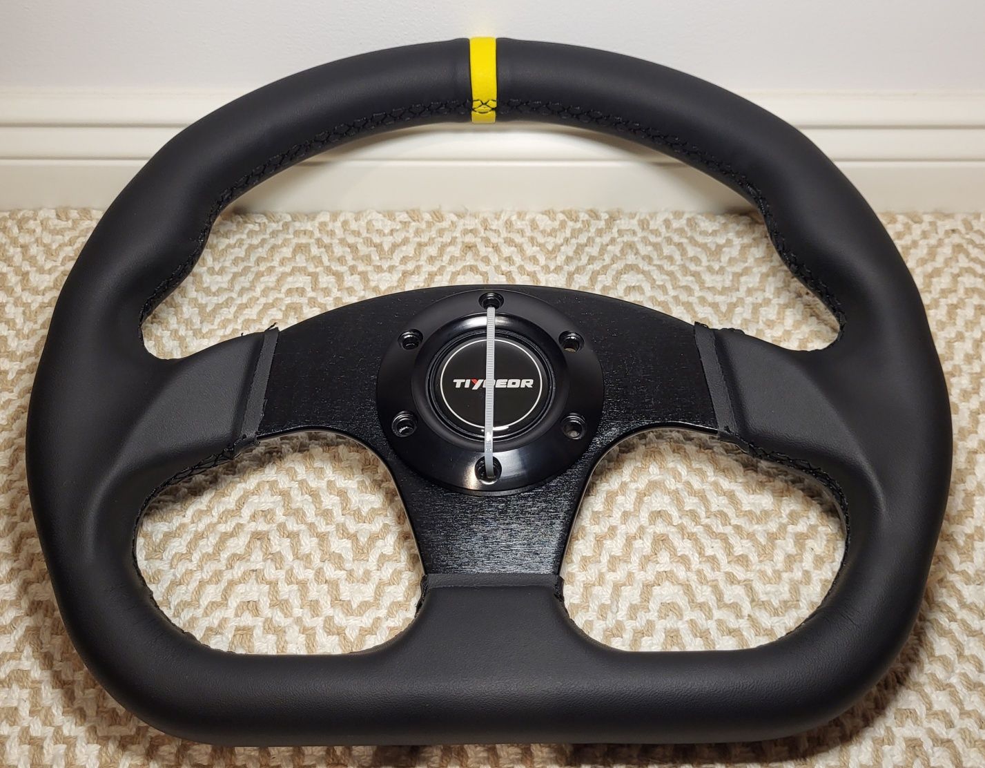 Kierownica/obręcz D-shape 33 cm + adapter TK Customs - Thrustmaster