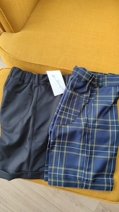 Mundurek szkolny Szkoła jak dom w Katowicach spodnie spodenki 140