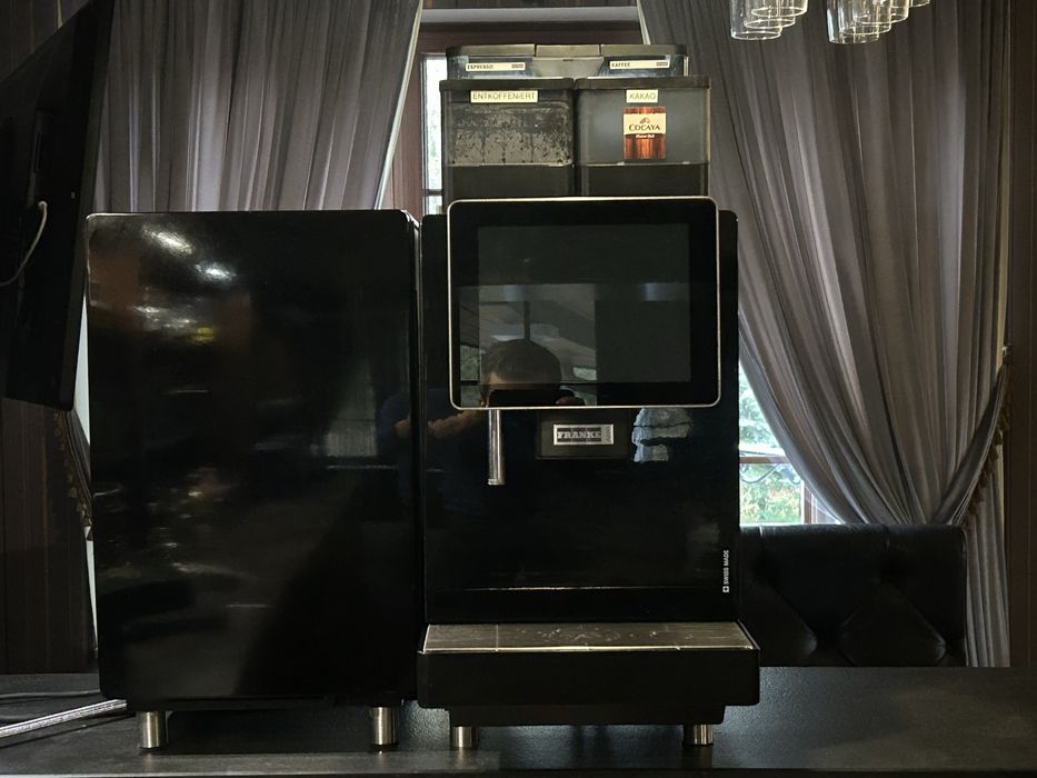 Ekspres Franke A800 FM EC 3G 1P H1  400v maksymalna opcja