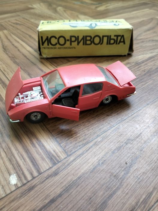 Модель автомобиля