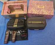 Versace Crystal Noir zestaw upominkowy dla kobiet woda perfumowana