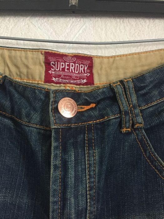 Джинсы superdry w31 l 32 ( 44 р).