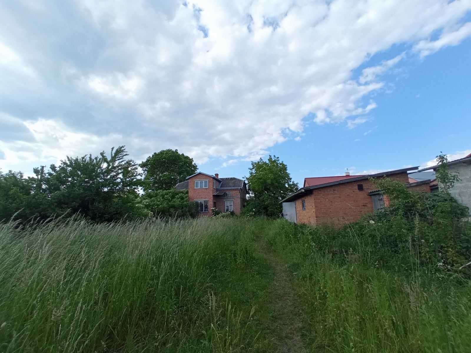 Продаж будинку і земельної ділянки в Могилянах, Жовківський район!