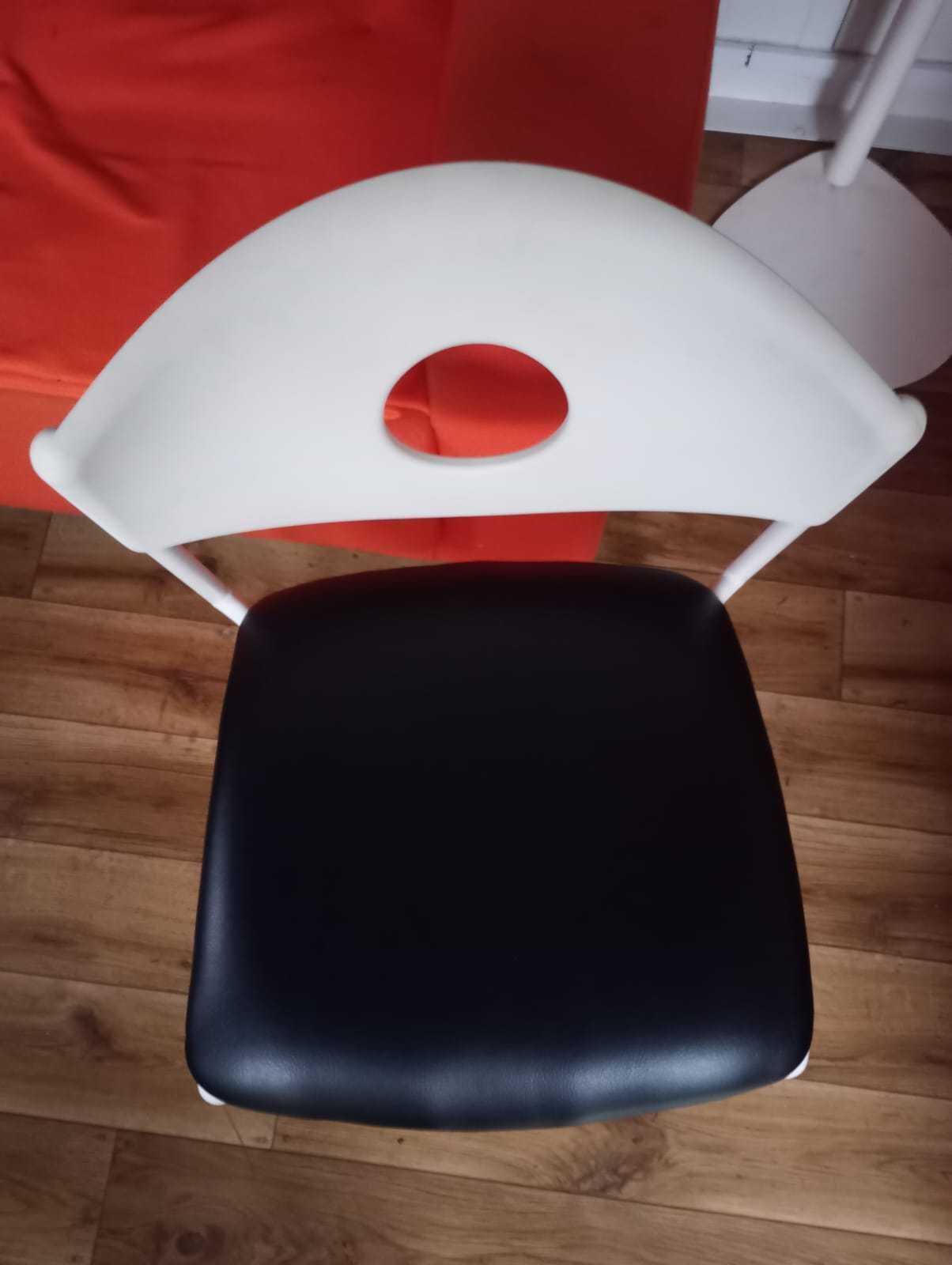 Krzesło konferencyjne Ikea Stojan biało czarne krzesła biurowe