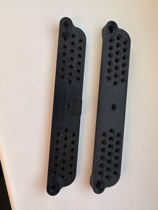 Переходник номер рамка сша на європу тесла модел S