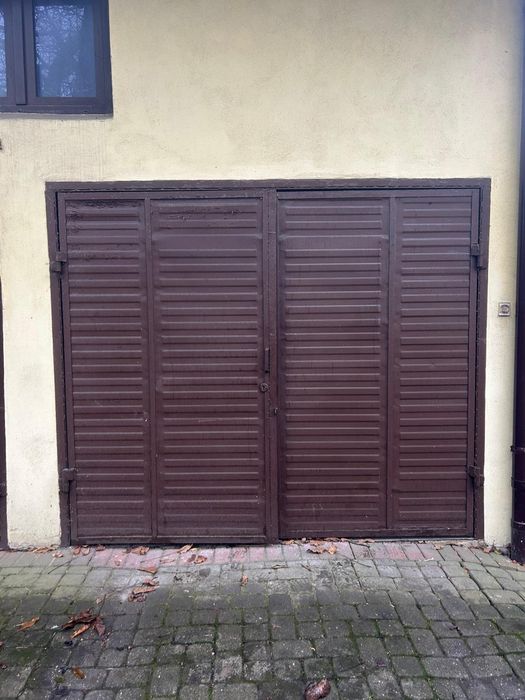 Drzwi garażowe 2 sztuki