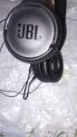 Słuchawki JBL, powerbank