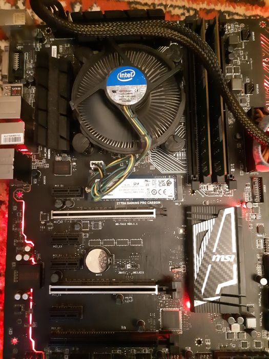 Msi z170a pro carbon gaming( pentium g4400, ddr4 16gb,ssd 128)
