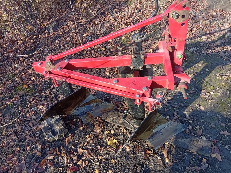 Продам Плуг 2-25