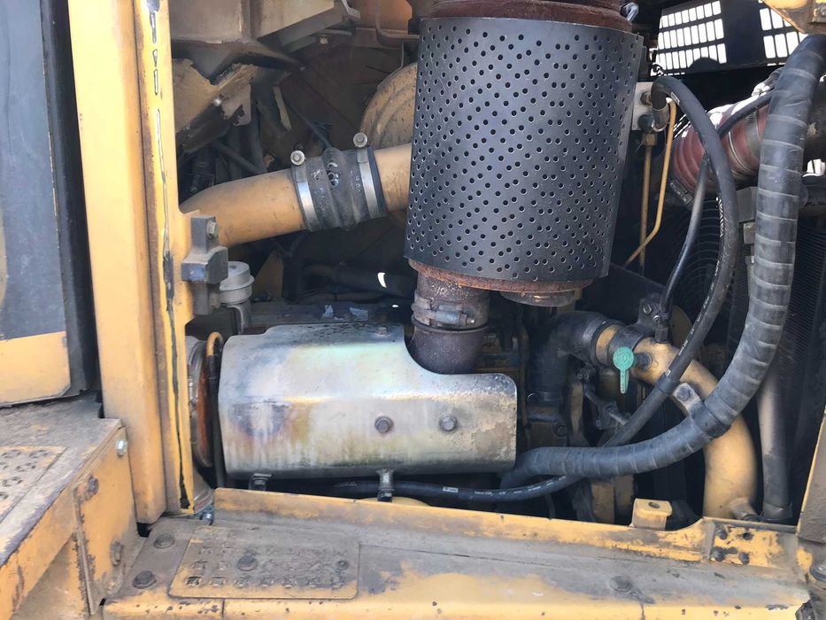 Spycharka CAT D6 RLGP