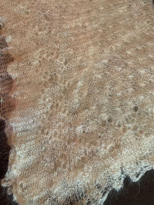 Платок паутинка цвет Кремовый. Нить пуховая без основы 1м х90см