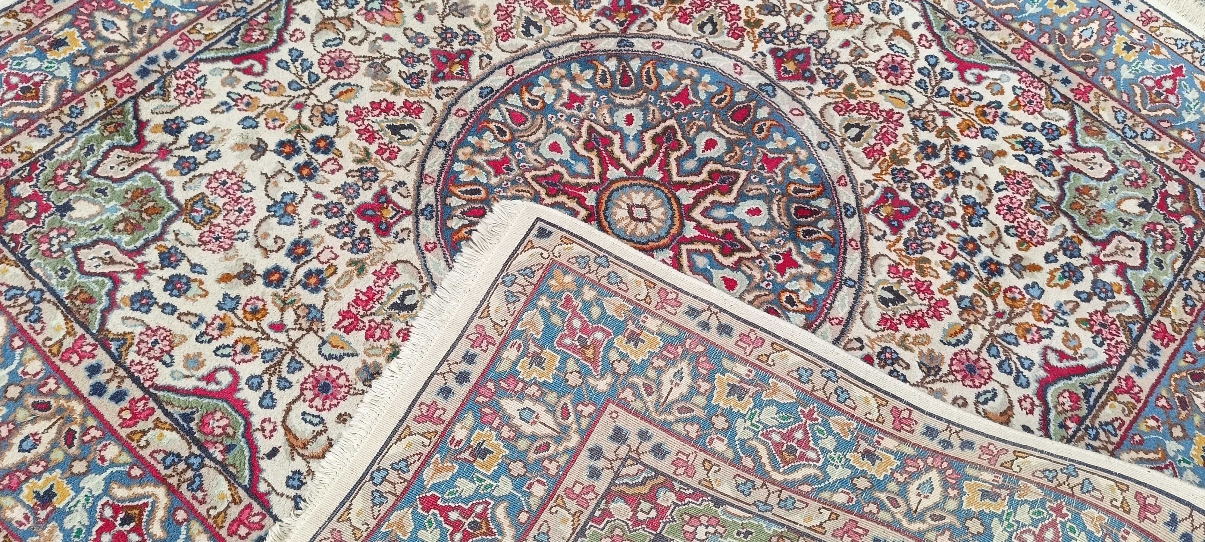 Nain dywan wełniany tkany ręcznie perski 157 x 150 cm wełna IRAN