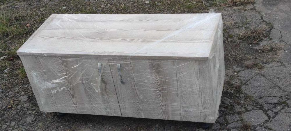 Тумба на ніжках ДСП