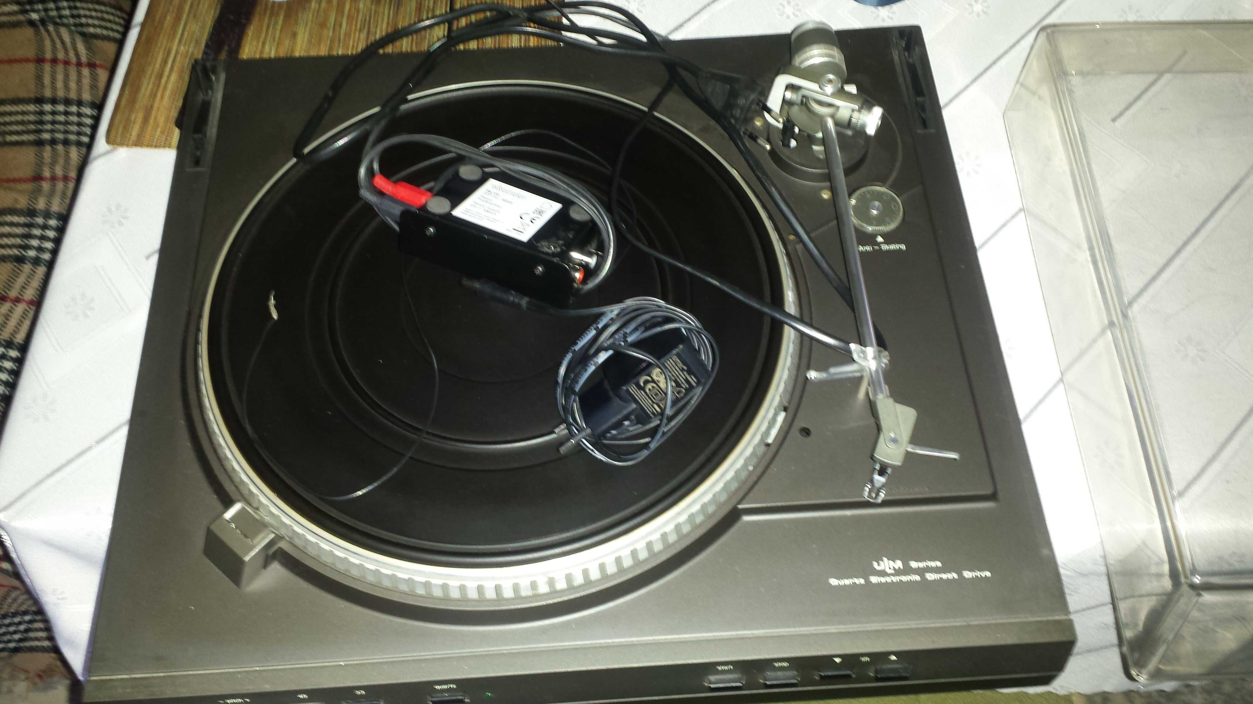 Gramofon Dual CS 627Q