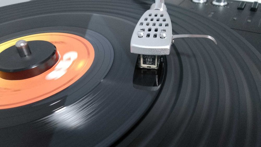 Вініловий HiFi програвач Telefunken TS 950. Прямий привід, 2 двигуни