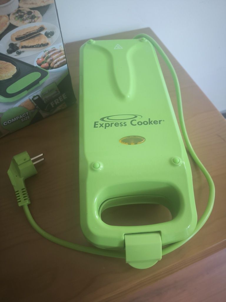 Express Cooker novo