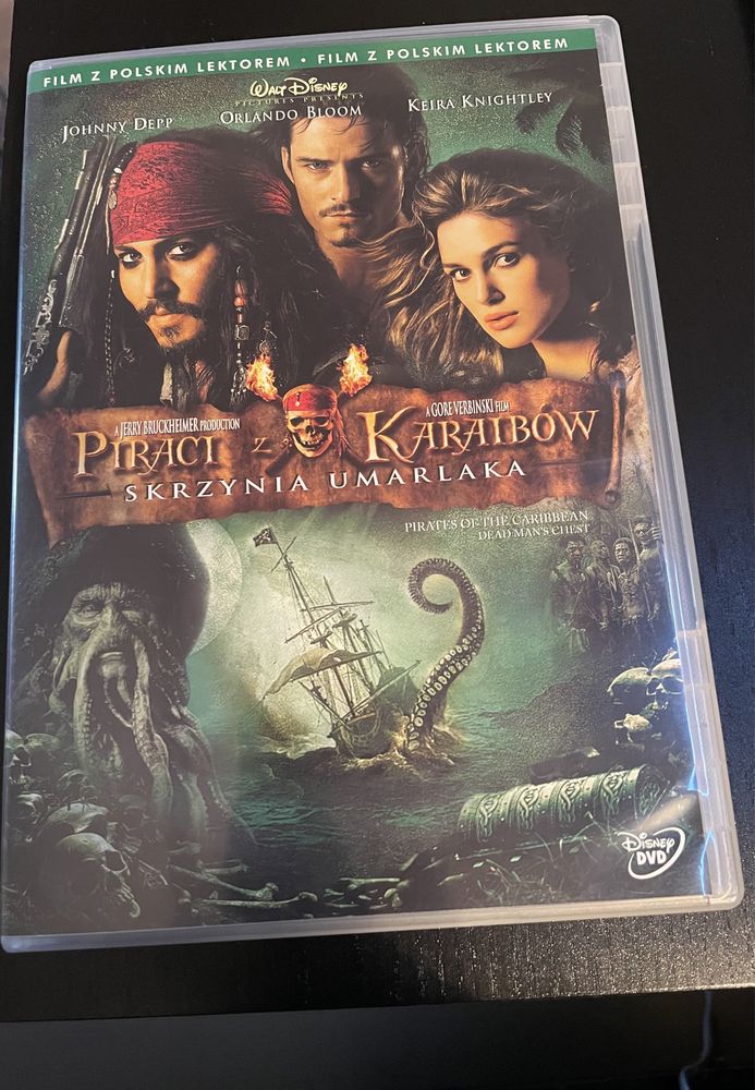 Piraci z Karaibów skrzynia umarlaka DVD film