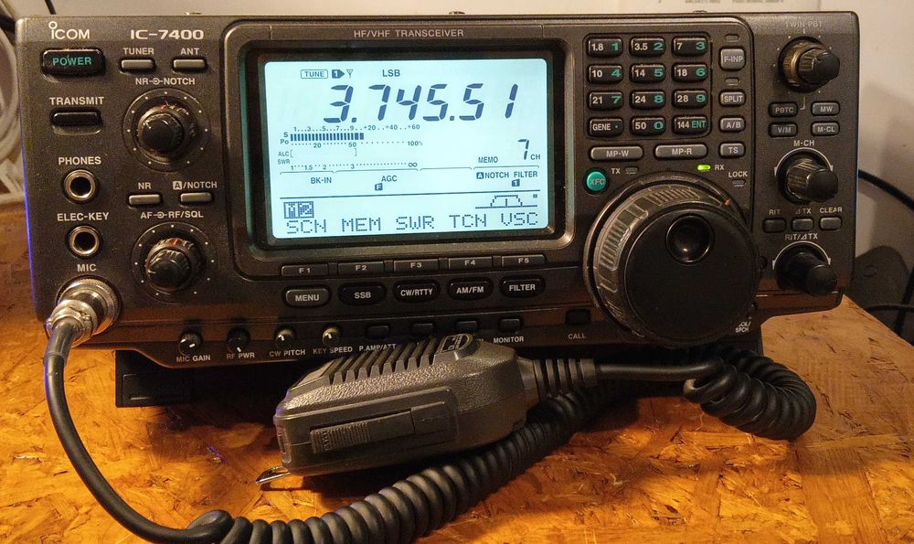 Icom IC-7400 - HF/VHF