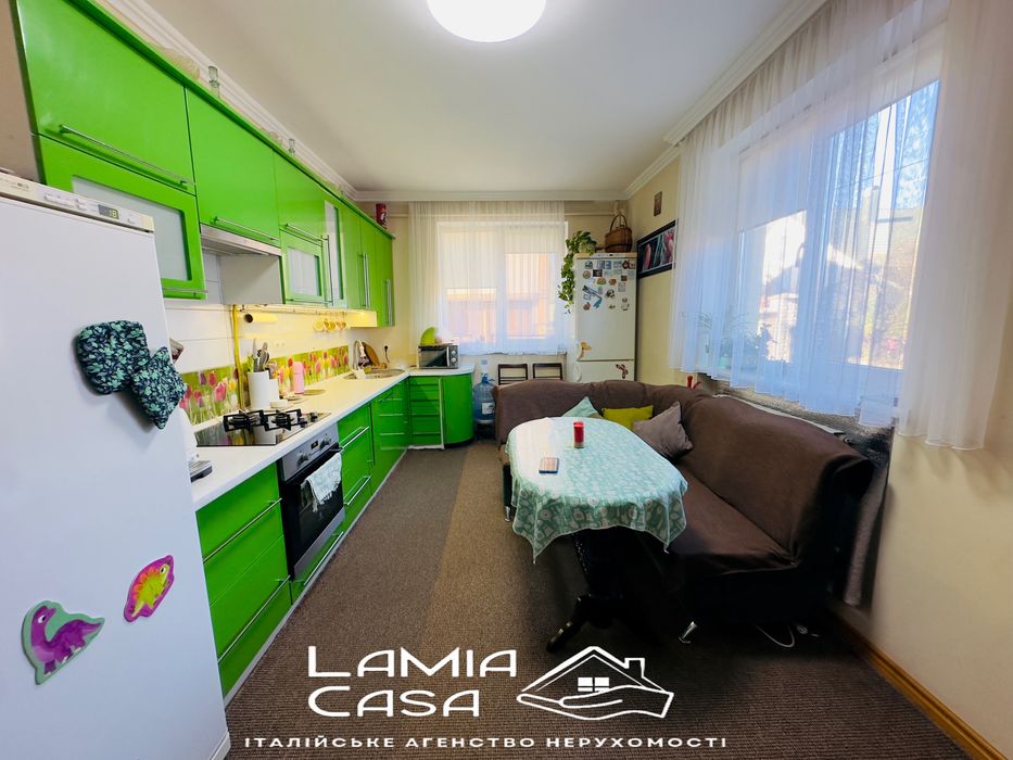 Продаж 3 кімнатноі квартири 167 м кв ближня роша