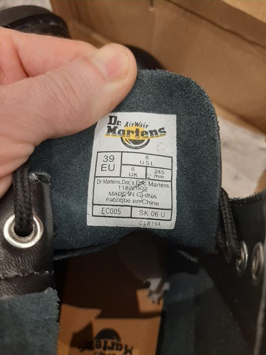 Продам ботинки  женские