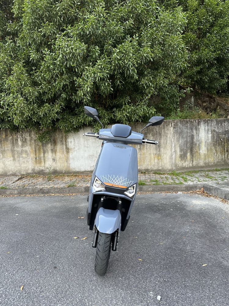 Scooter eletrica seventeen zoa