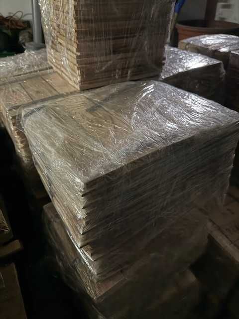 PARKIET bukowy  240x60x22 gatunek 2