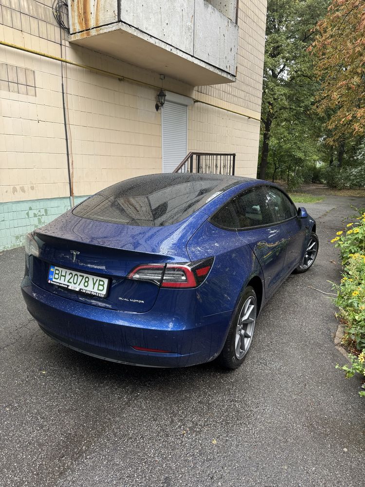 Tesla model 3 2022 82.5