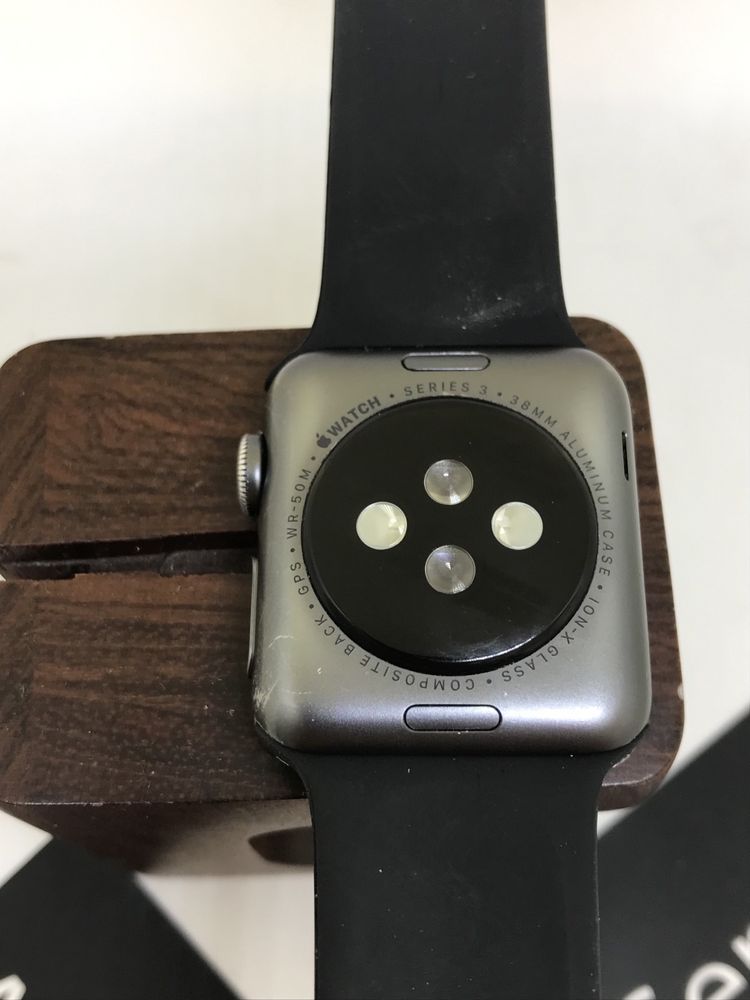 Оригінальні Apple watch series 3 38 space gray